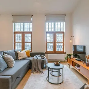 Appartement Huswell - Modern Located At Historical Main Square, Antwerpen